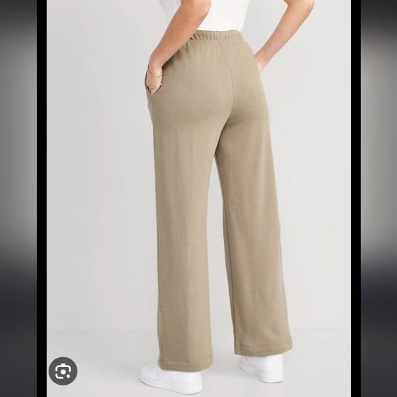🆕️NWT Old Navy Extra High-Waisted Vintage Lounge Sweatpants in 'Birch Leaf', M - Picture 5 of 15